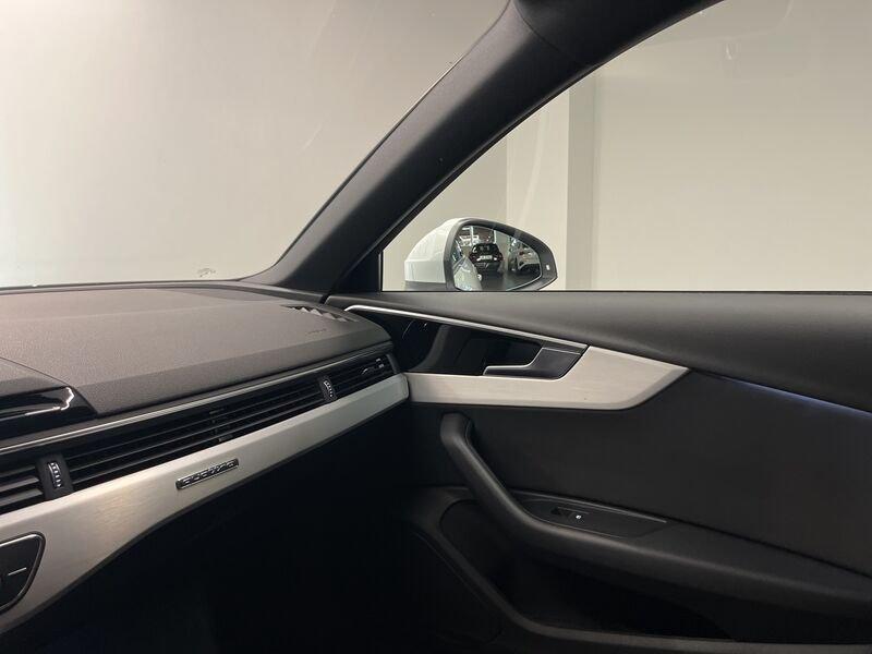 Audi A4 AVANT 40 TDI QUATTRO S LINE S TRONIC