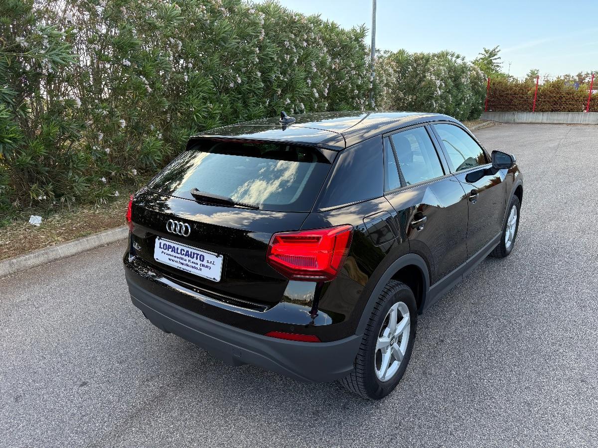 AUDI - Q2 - 30 TDI S Tronic Business; Navigatore;