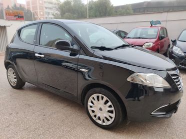 Lancia Ypsilon 1.3 MJT