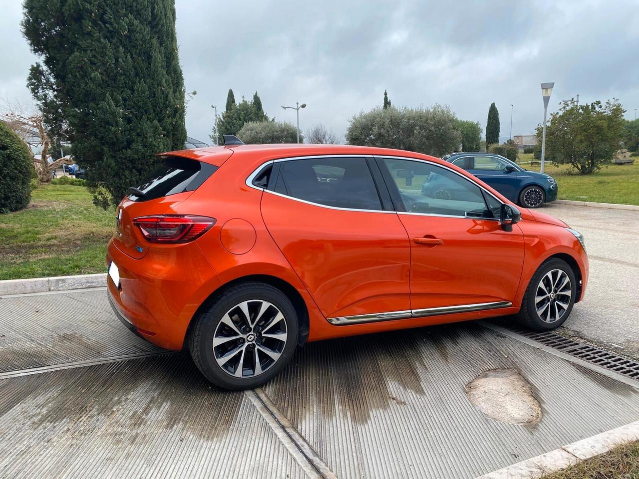 Renault Clio Full Hybrid E-Tech 145 CV 5 porte Techno