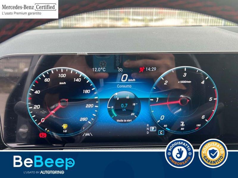 Mercedes-Benz GLA 200 D PREMIUM AUTO