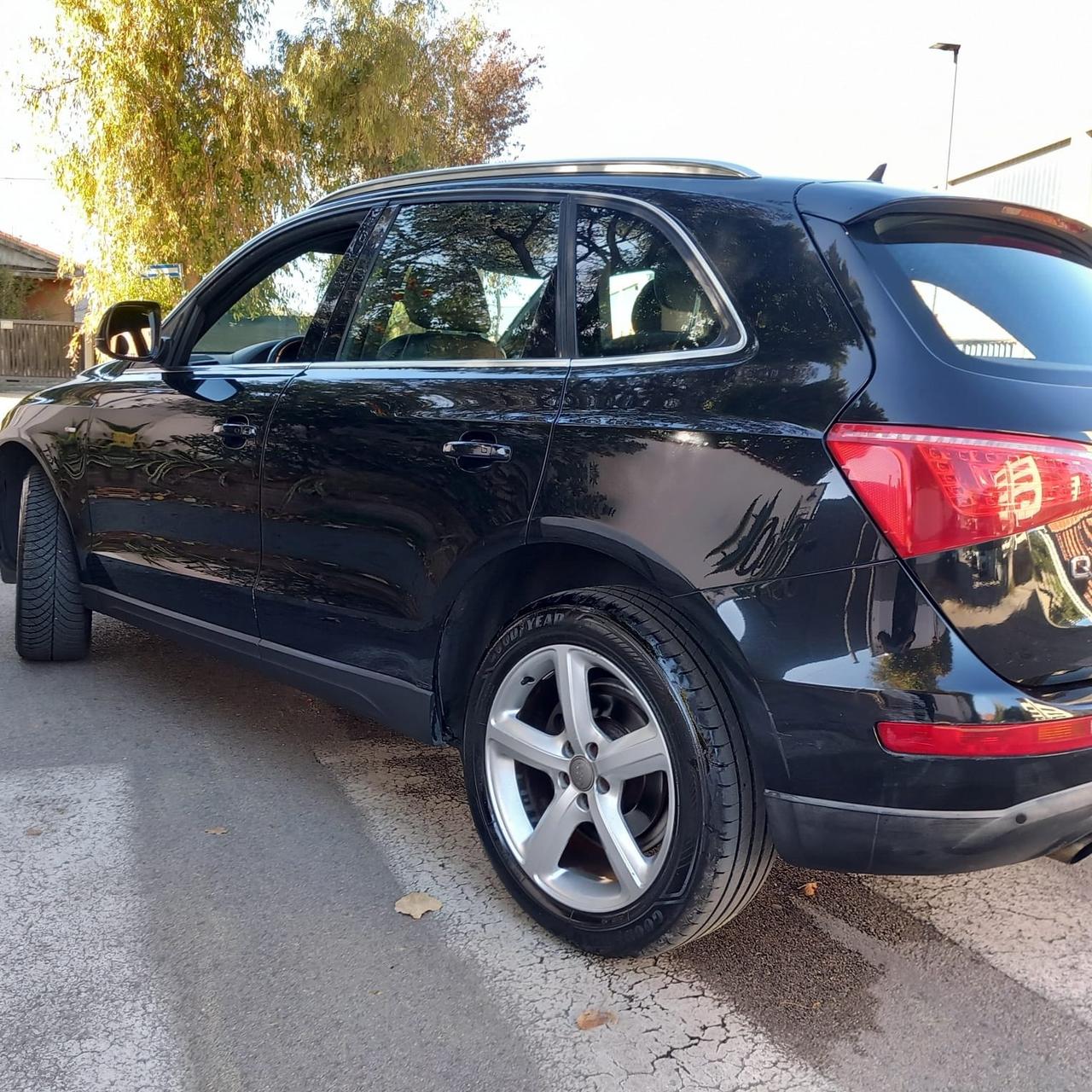 Audi Q5 2.0 TDI 170 CV quattro
