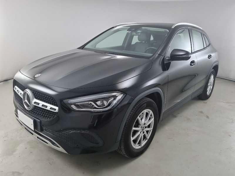 MERCEDES-BENZ GLA 200 d Automatic Business Extra