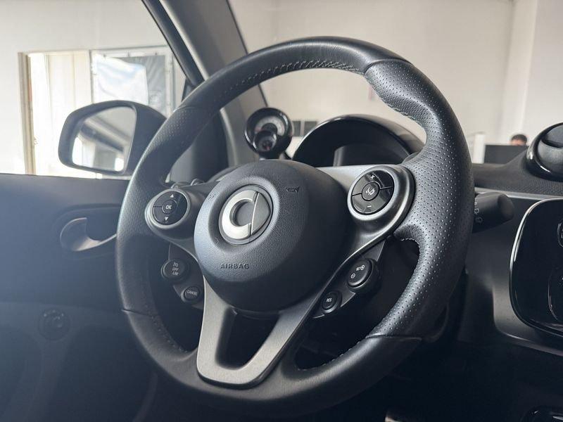 smart fortwo fortwo 90 0.9 Turbo twinamic Passion
