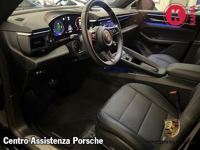 Porsche Macan EV