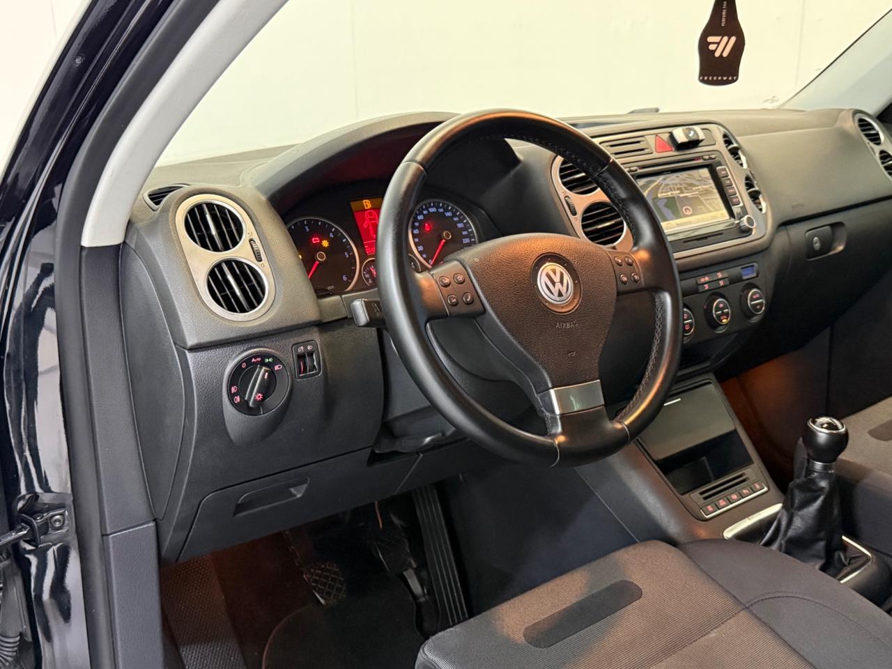 Volkswagen Tiguan 2.0 TDI 170 CV DPF Sport & Style (18°)
