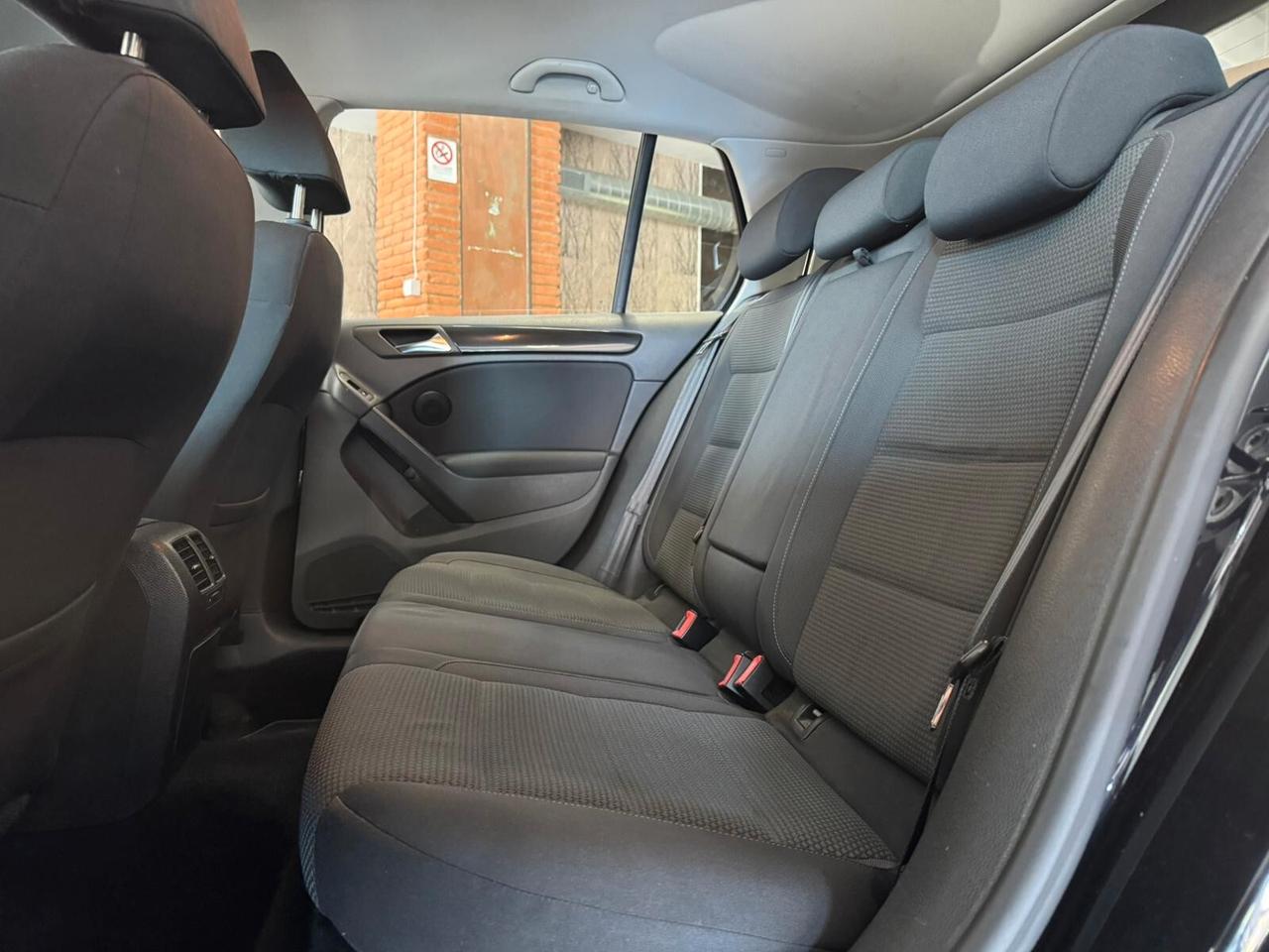 Volkswagen Golf 1.6 5p. Comfortline