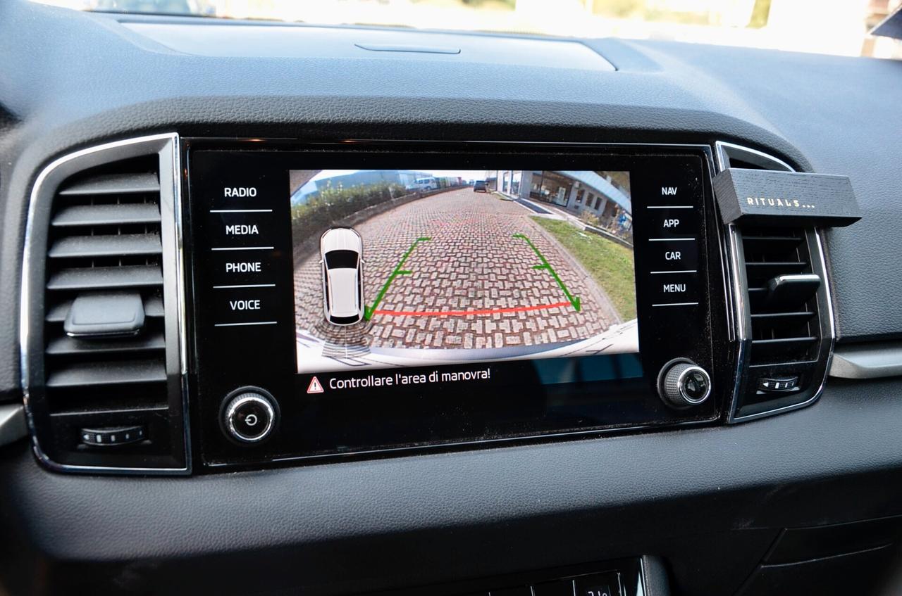 SKODA KAROQ 1.5 TSI 150cv DSG, UFF ITALIANA, EURO 6D, FARI LED, NAVI, APPLE ANDROID, PERMUTE