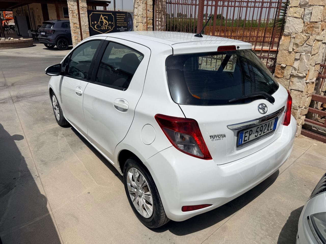 Toyota Yaris 1.4 D-4D 5 porte Lounge