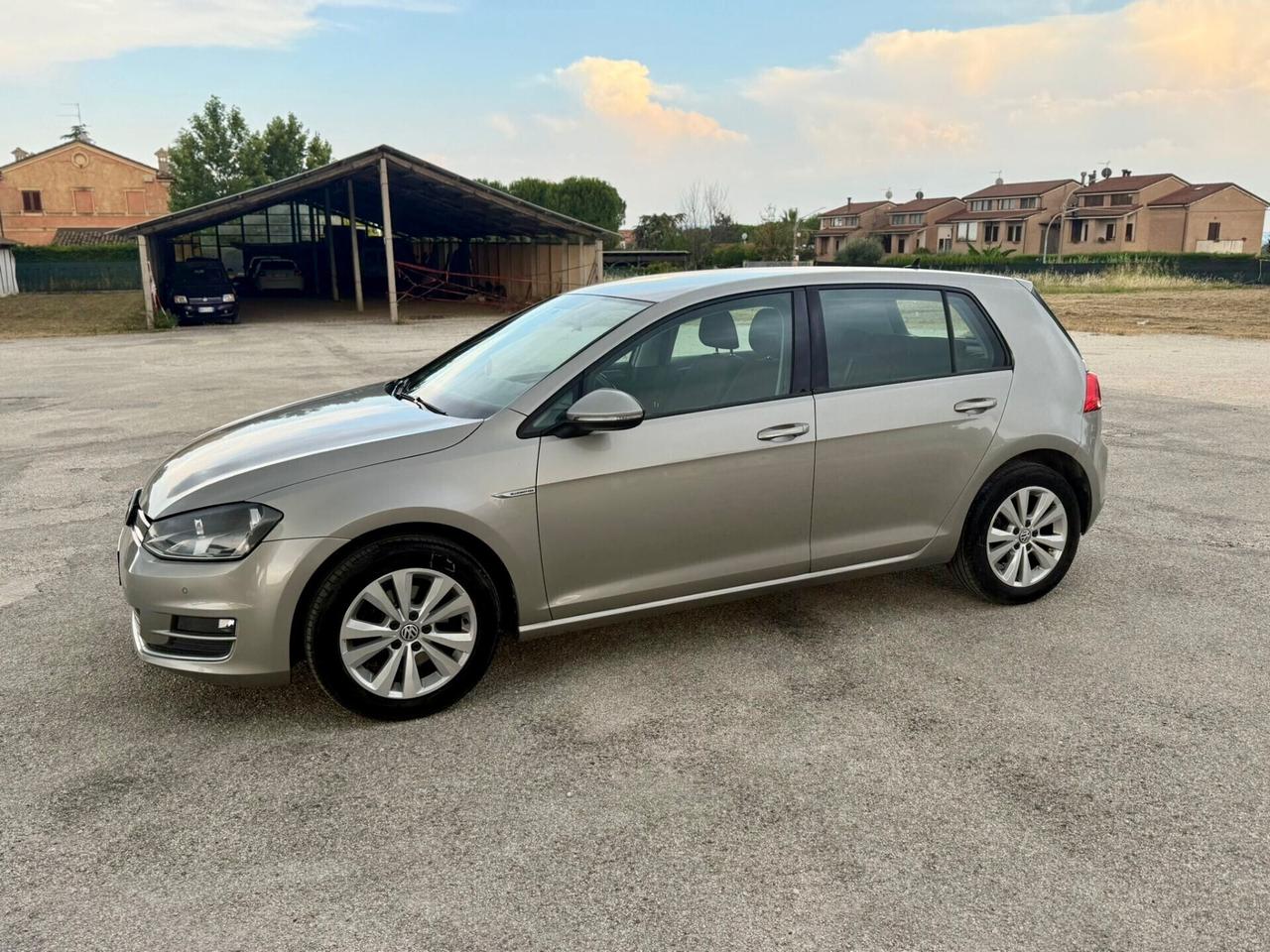 Golf 7 1.4 TGi euro6B neopatentati uniproprietario