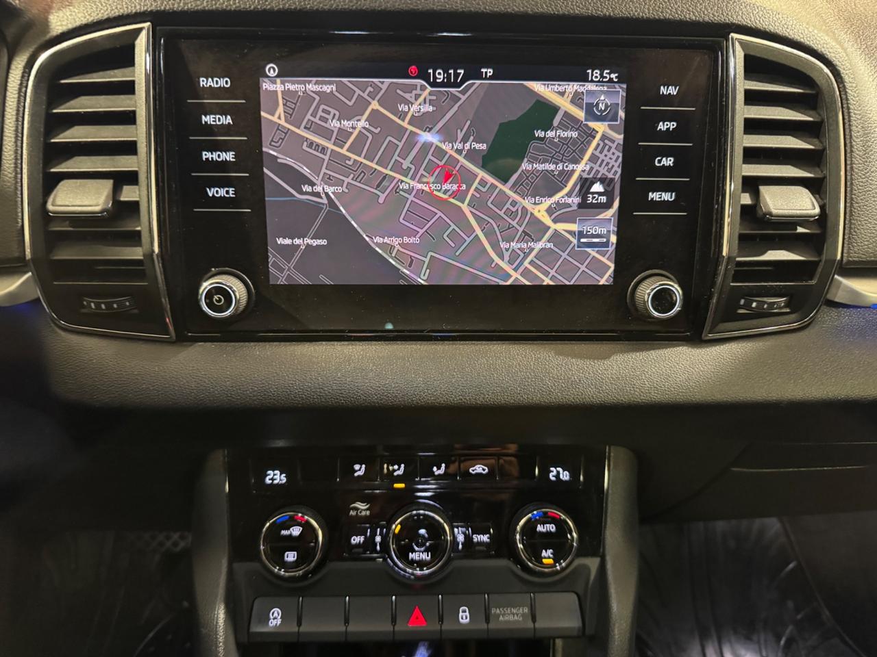 Skoda Karoq 1.5 TSI ACT DSG S-Tech