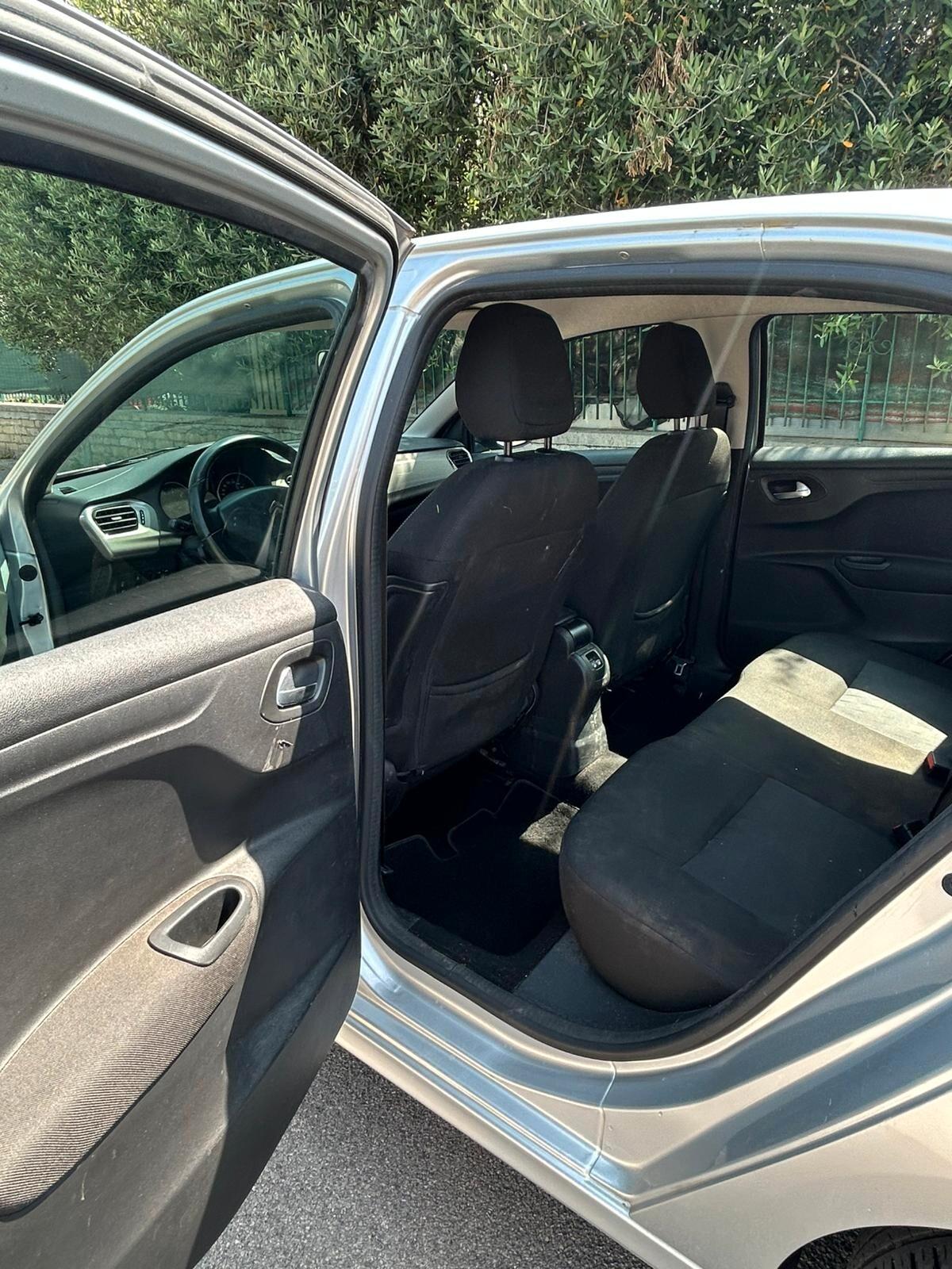 Citroen C-Elysee BlueHDi 100 Exclusive ANNO 2016