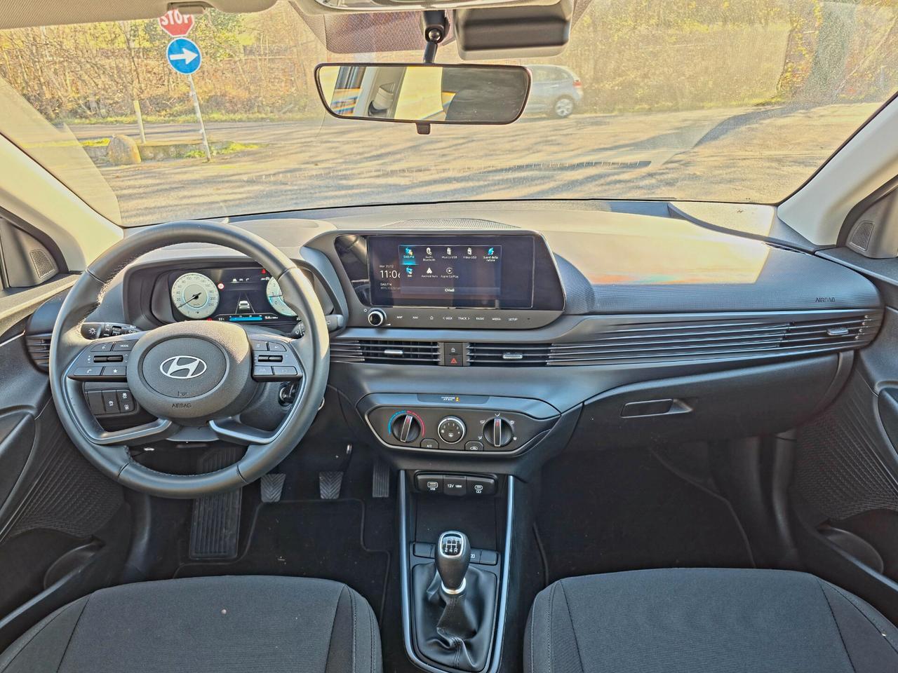 Hyundai i20 1.2 MPI MT Connectline 2025-6E Manuale NEO