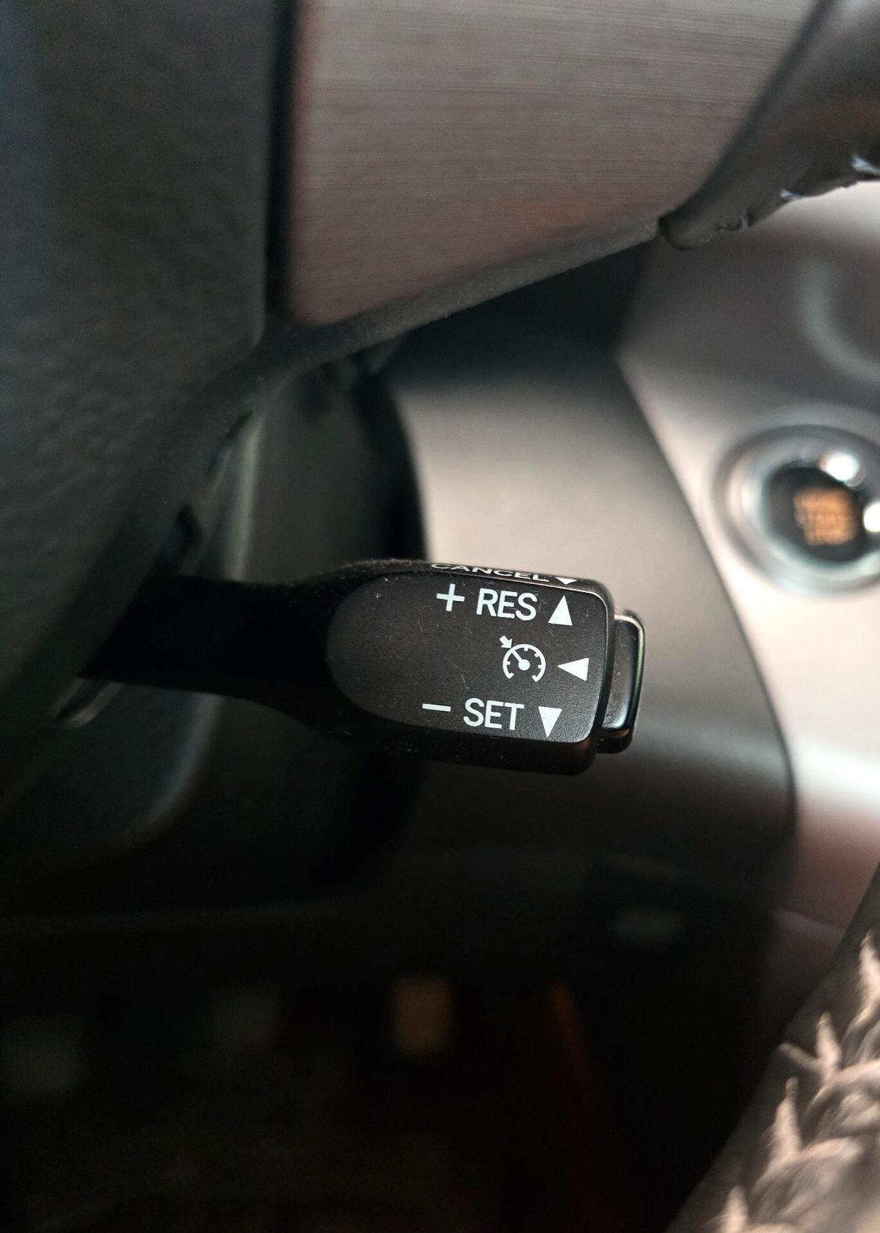 Toyota RAV 4 RAV4 2.2 D-4D 177 CV Luxury