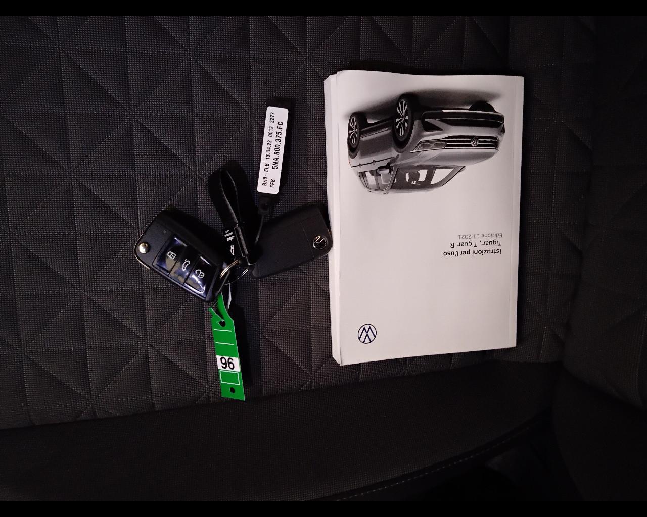 VOLKSWAGEN Tiguan II 2021 - Tiguan 2.0 tdi Life 150cv dsg