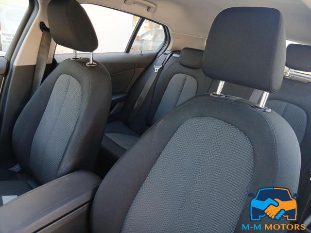 BMW 118 i 5p. Business Advantage