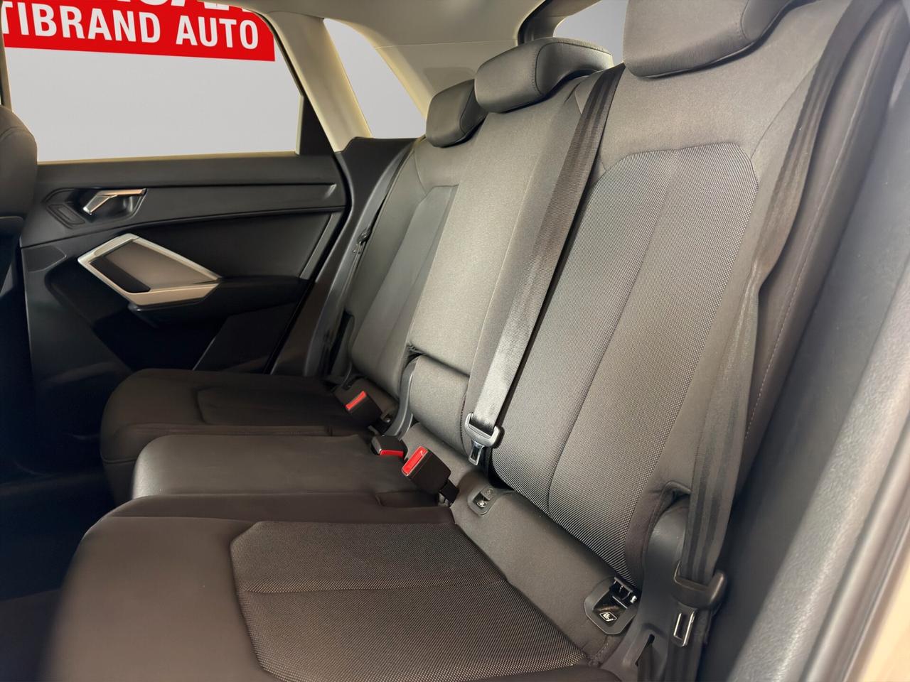 Audi Q3 35 TDI quattro S tronic