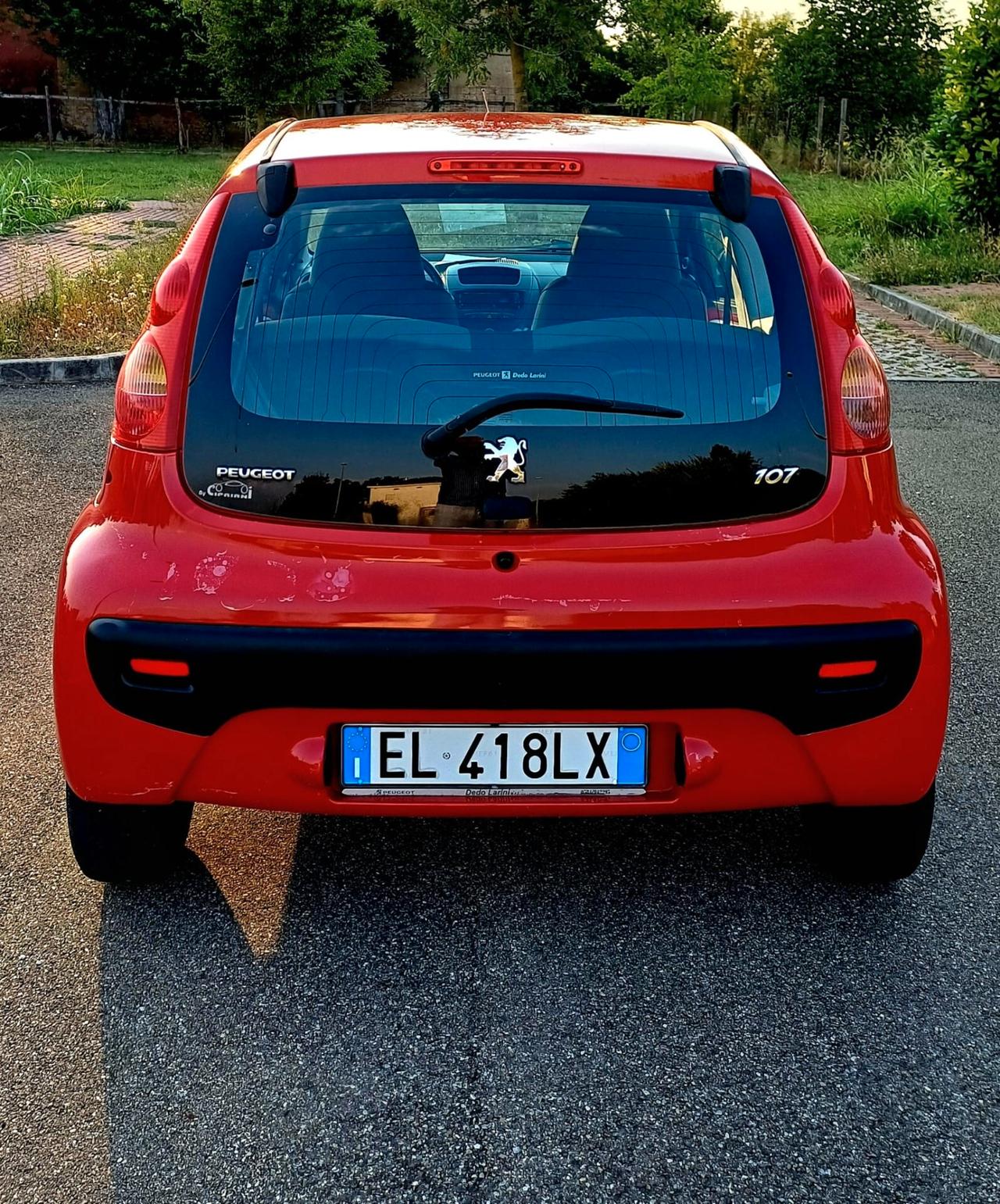 Peugeot 107 1.0 68CV 3p. Active anno 2012