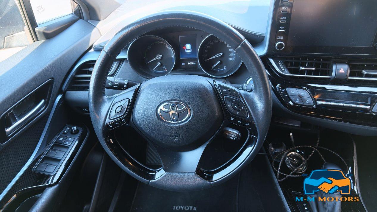 Toyota C-HR 1.8hcvt
