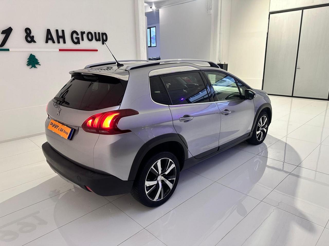 Peugeot 2008 BlueHDi 100 Allure