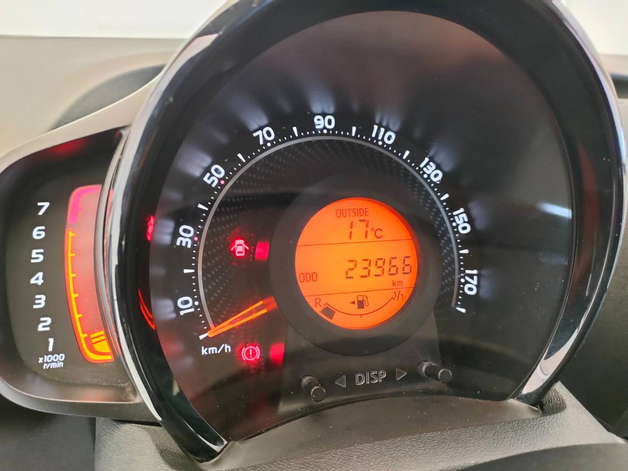 TOYOTA Aygo II 2018 5p - Aygo 5p 1.0 x-play 72cv