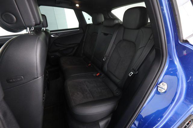 PORSCHE Macan Macan