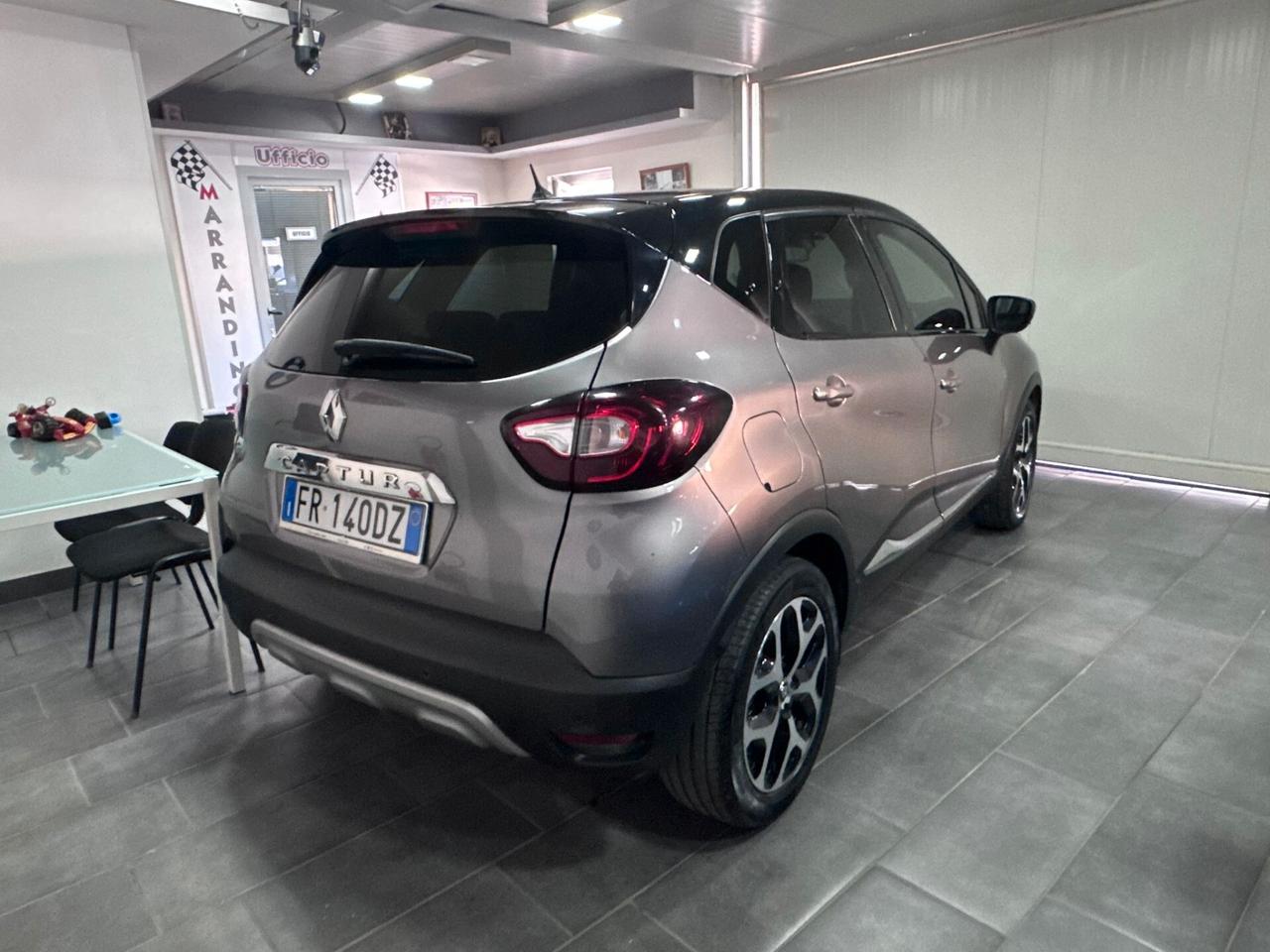 Renault Captur dCi 8V 110 CV Start&Stop Energy Sport Edition2