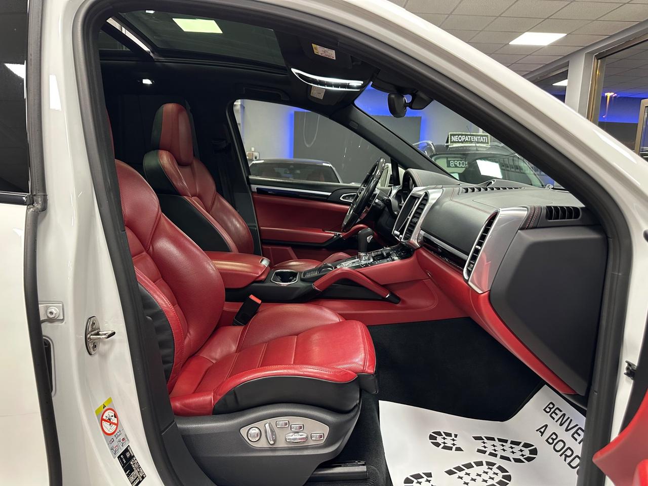 Porsche Cayenne 3.0 Diesel 12/2016 euro 6 239 cv