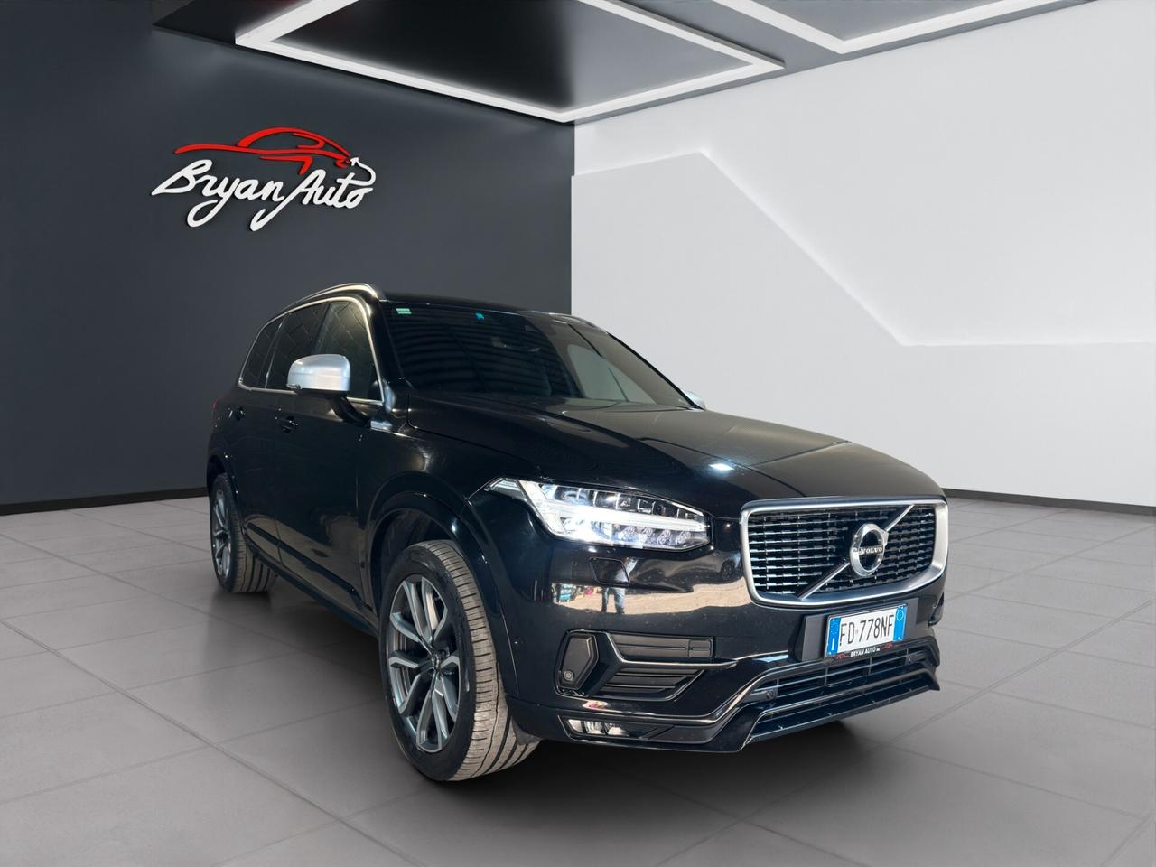 Volvo XC 90 D5 AWD Geartronic 7 posti R-design
