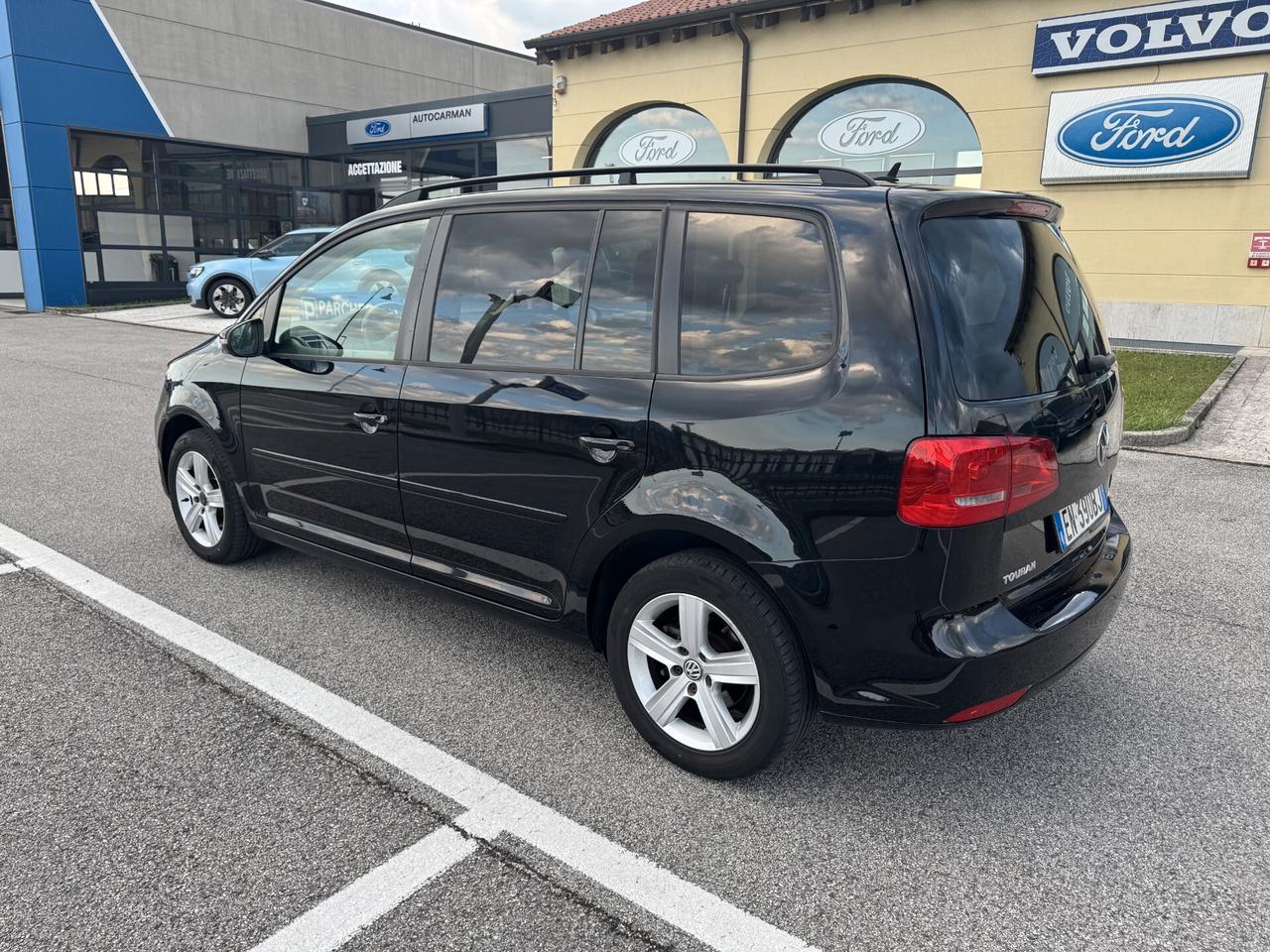 Volkswagen Touran 1.6TDI DSG Autom. 105CV - 7 Posti