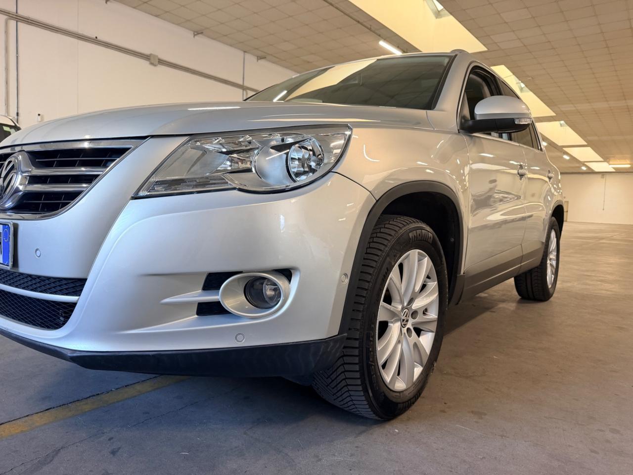 Volkswagen Tiguan 2.0 TDI DPF 4MOTION tiptronic Sport & Style