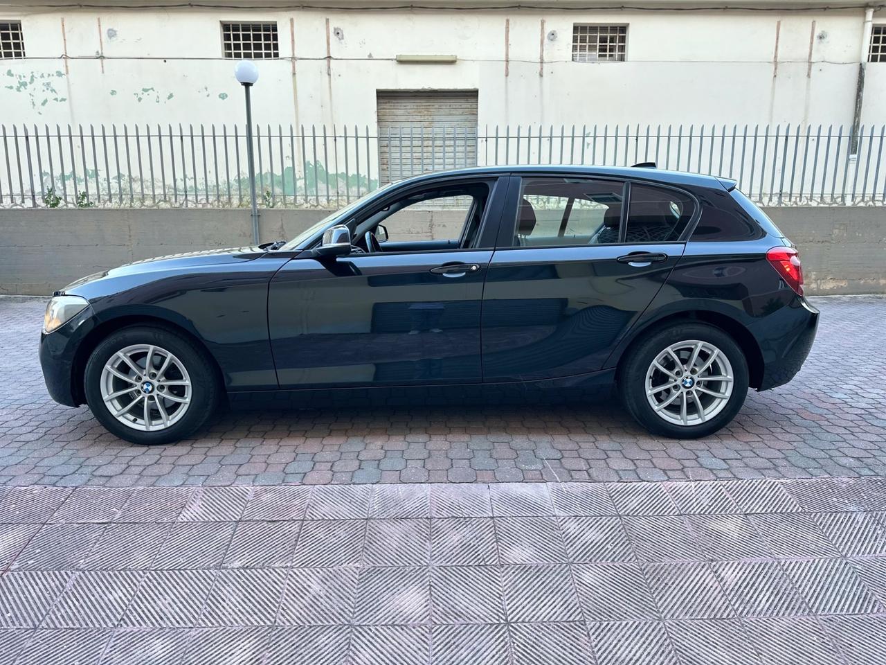 Bmw 118 118d 5p. Urban