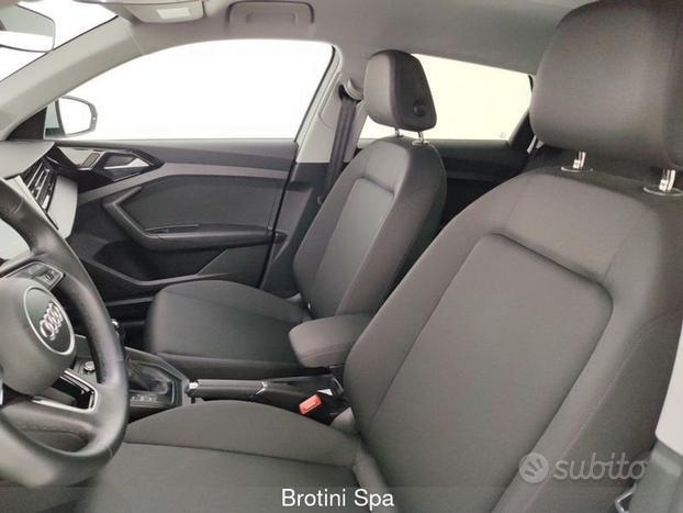 Audi A1 citycarver 30 TFSI S tronic Admired