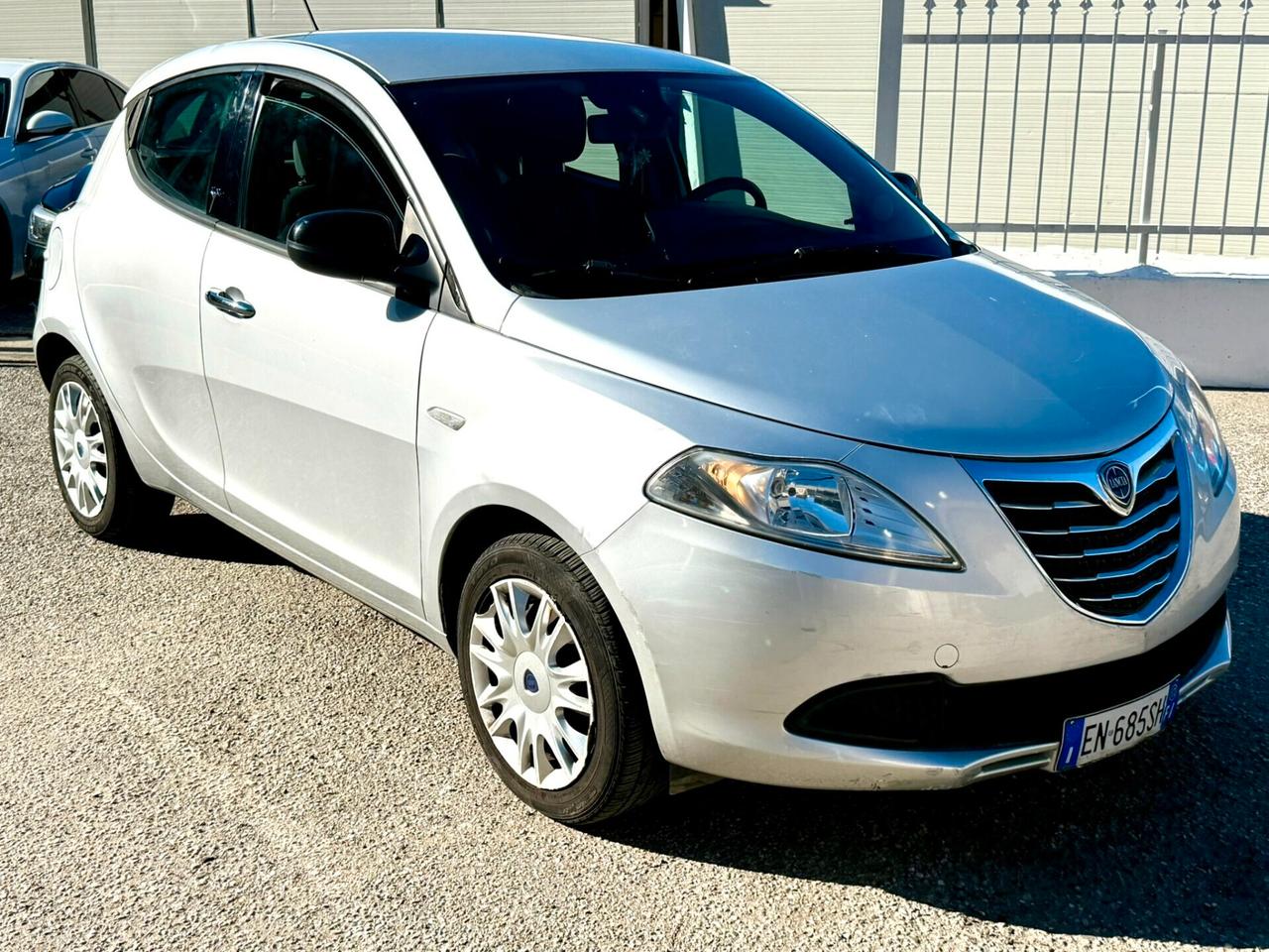 Lancia Ypsilon 1.3 MJT 16V 95 CV 5 porte S&S Silver