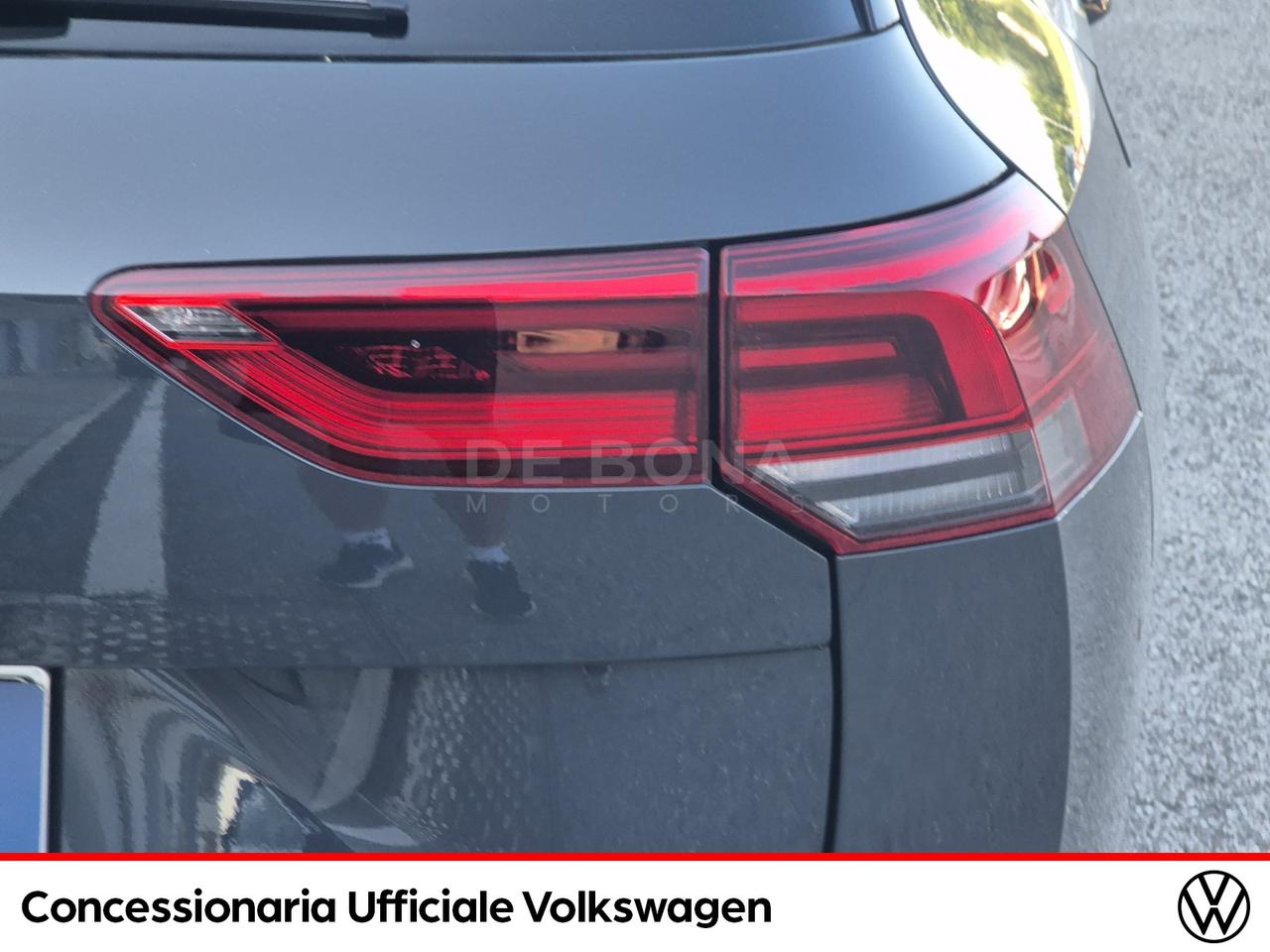 Volkswagen Golf variant 1.5 etsi evo r-line 150cv dsg