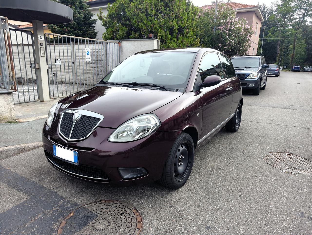 Lancia Ypsilon 1.2 Argento