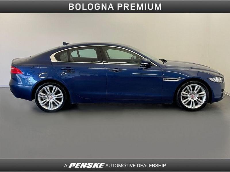 Jaguar XE 2.0 D Turbo 180CV aut. Prestige