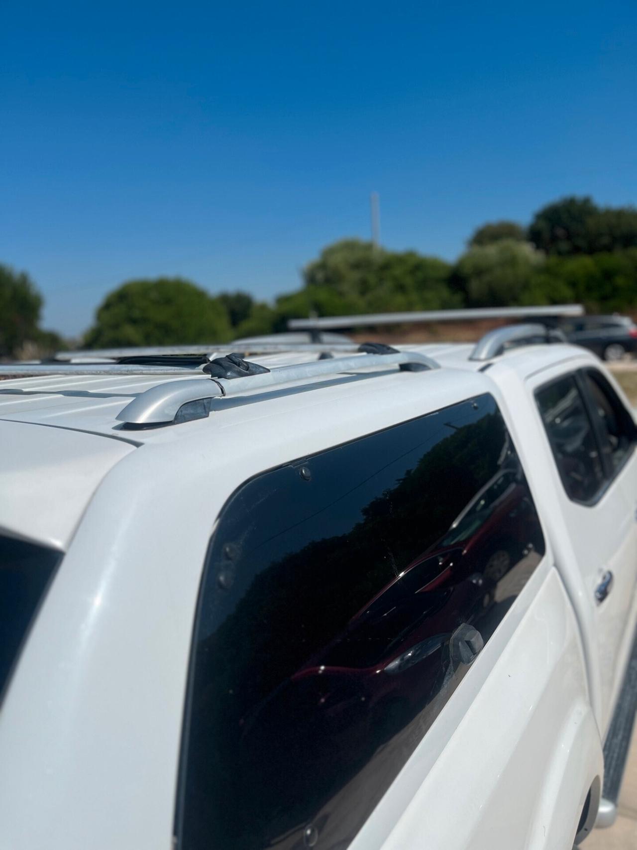 Nissan Navara 2.3 dCi 4WD Double Cab N-Connecta