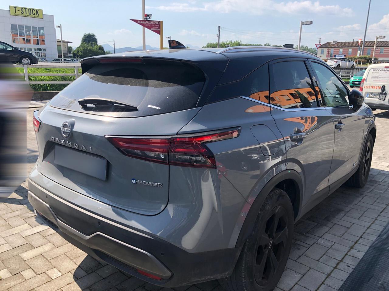 Nissan Qashqai Ibrido 90th Anniversary