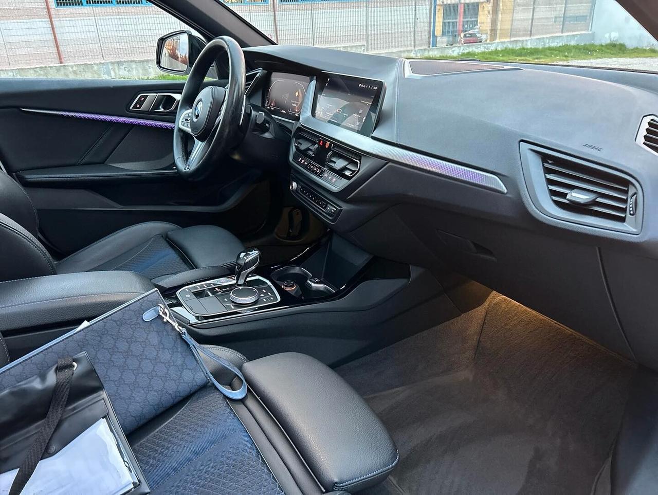 Bmw 118 118d 5p. Msport *TETTO*FULL