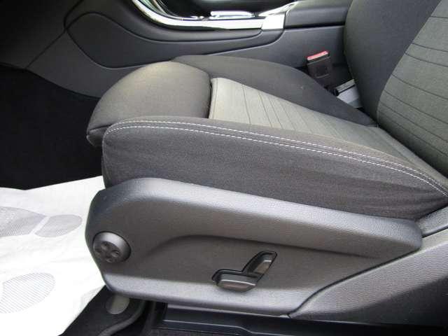 Mercedes-Benz GLC 200 d SPORT 4 MATIC CAMBIO AUTO 163CV, LED,CERCHI 18