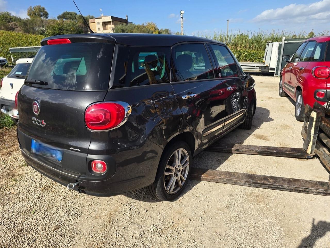 FIAT 500 L LIVING 7 POSTI SINISTRATA
