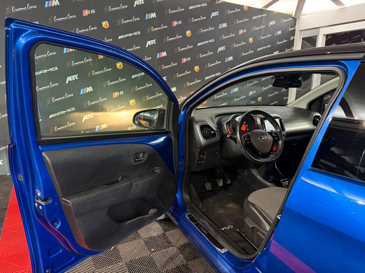 Toyota Aygo 1.0 VVT-i 72 CV 5 porte x-cool