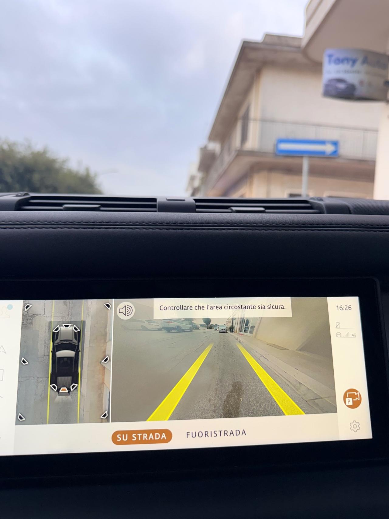 Land Rover Defender 110 2.0 SD4 240CV AWD Auto HSE TETTO APRIBILE,APPLE CARPLAY,TELECAMERA,VIRTUAL COCKPIT