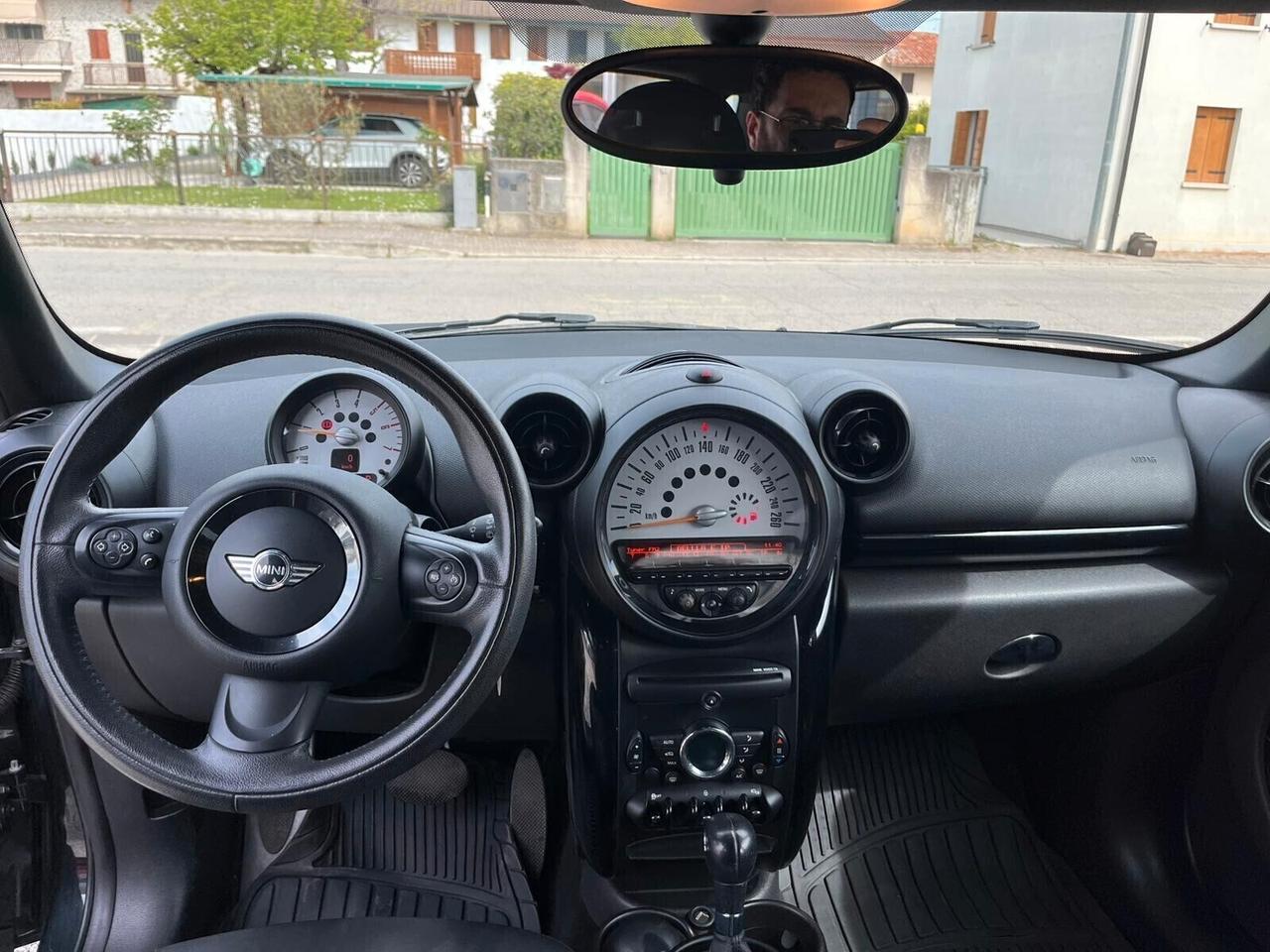 Mini Cooper D Countryman 2.0 Business Automatica