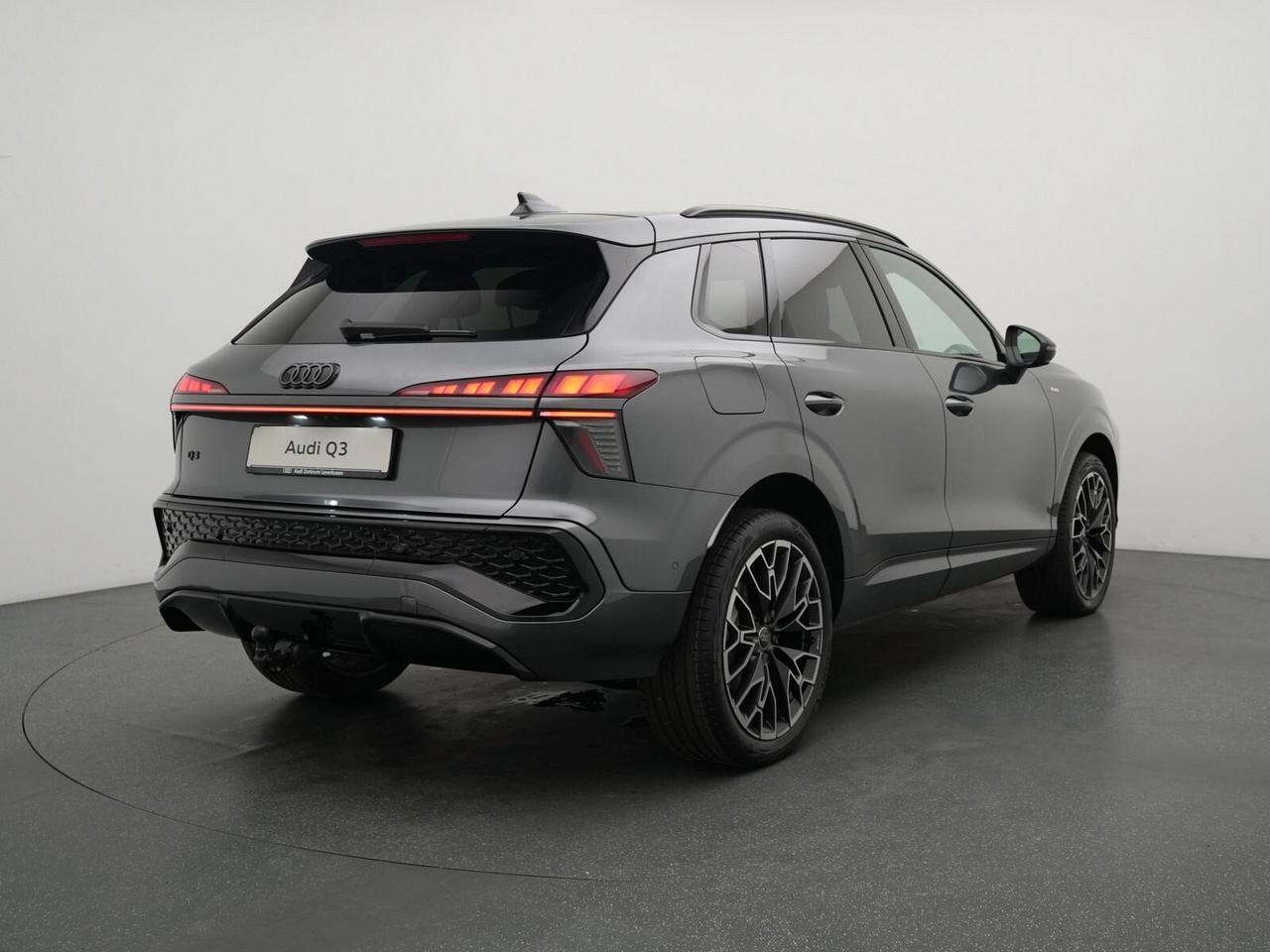 Audi Q3 35 TFSI S tronic line edition