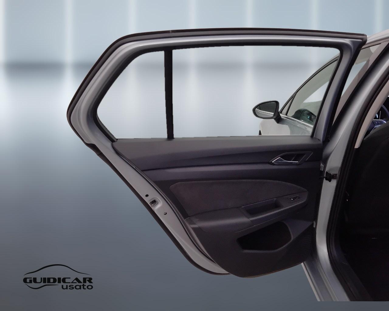 VOLKSWAGEN Golf VIII 2024 - Golf 2.0 tdi Style 150cv dsg