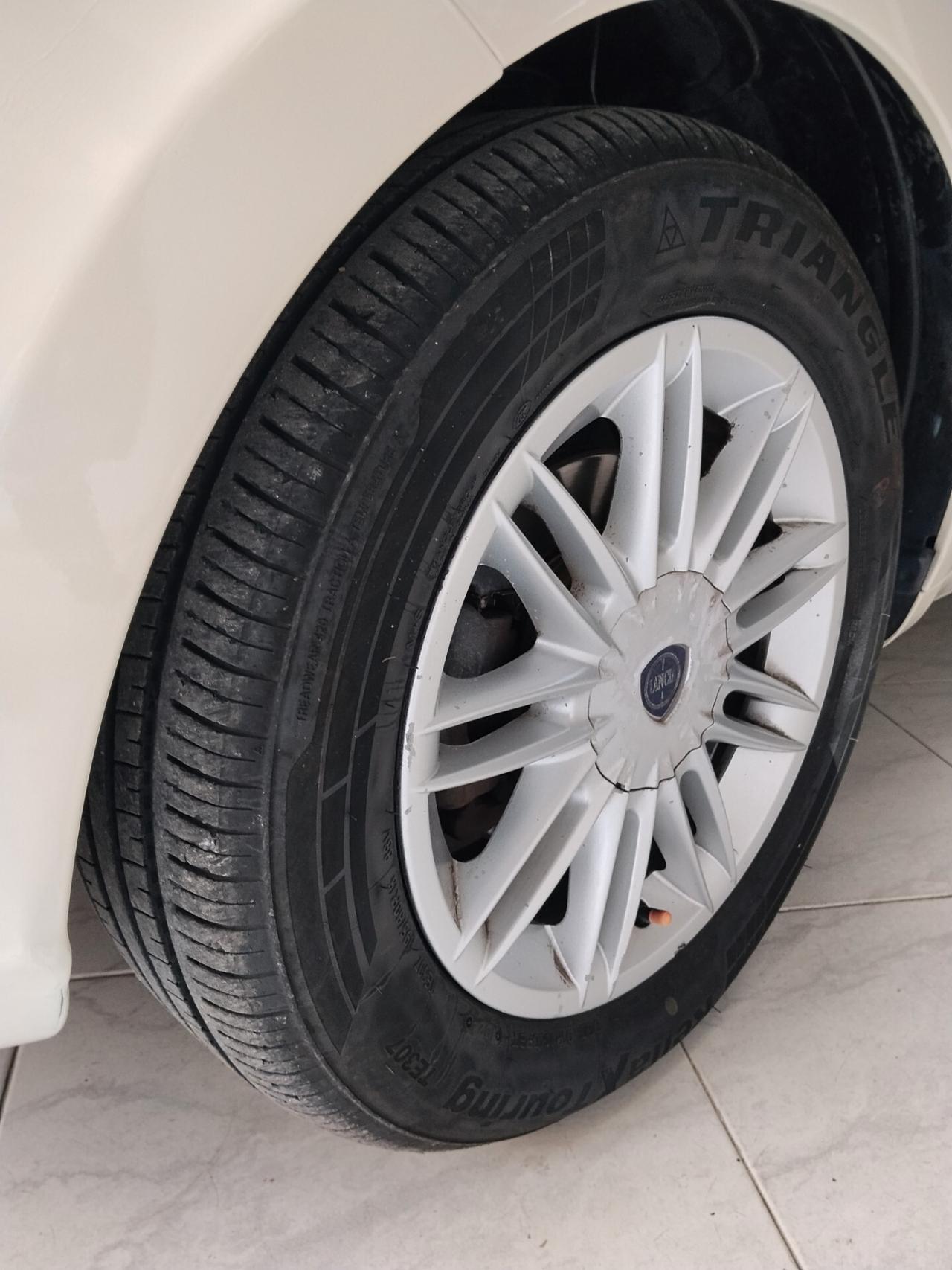 Lancia MUSA 1.3 mtj 69 CV CON GARANZIA