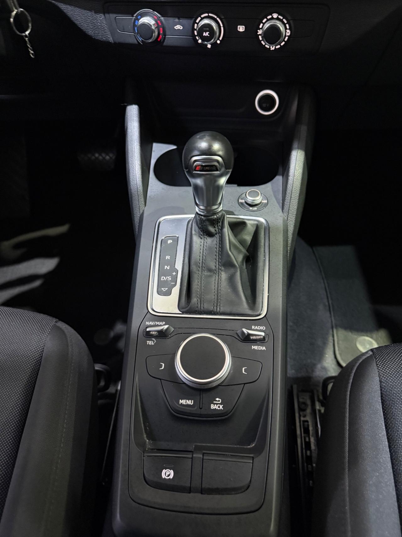 Audi Q2 30 TDI S tronic
