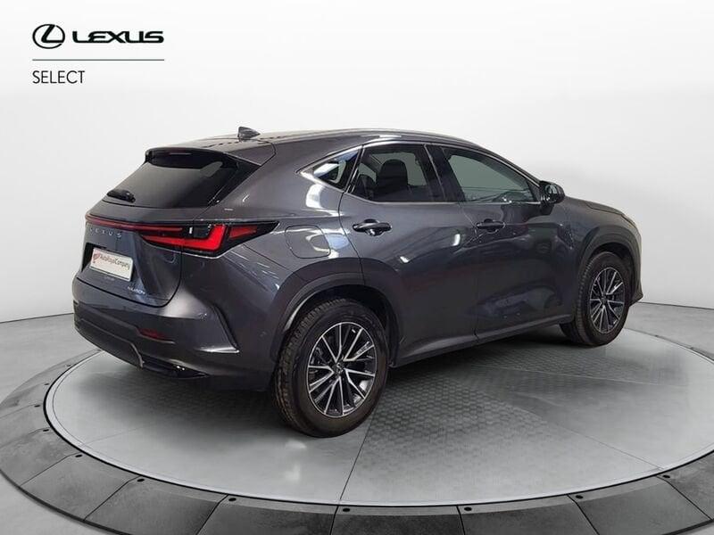 Lexus NX Plug-in 4WD Premium